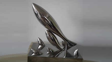 现代不锈钢金属雕塑的弘扬与创新